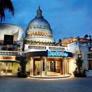 The Palais Hotel Dago